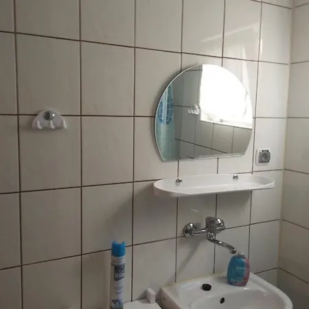 Domek Drewniany I Pokoje Goscinne U Buczka Wladyslawowo Exterior photo